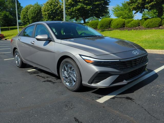 new 2024 Hyundai Elantra car, priced at $25,290