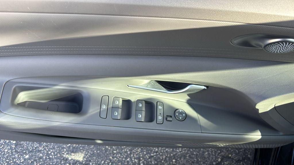 used 2022 Hyundai ELANTRA HEV car, priced at $21,079