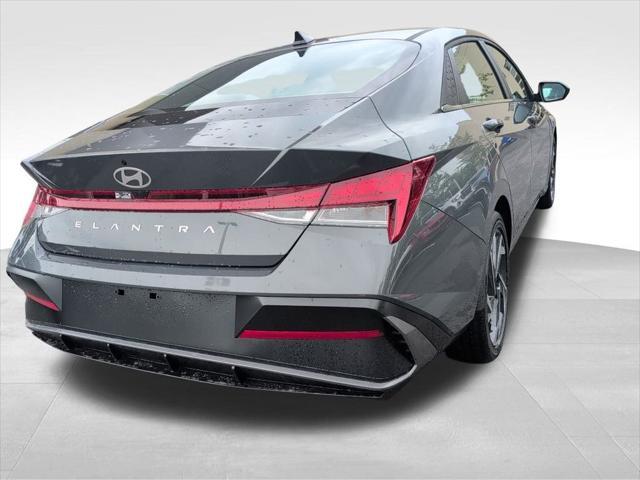 new 2025 Hyundai Elantra car, priced at $25,432