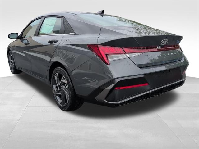 new 2025 Hyundai Elantra car, priced at $25,432