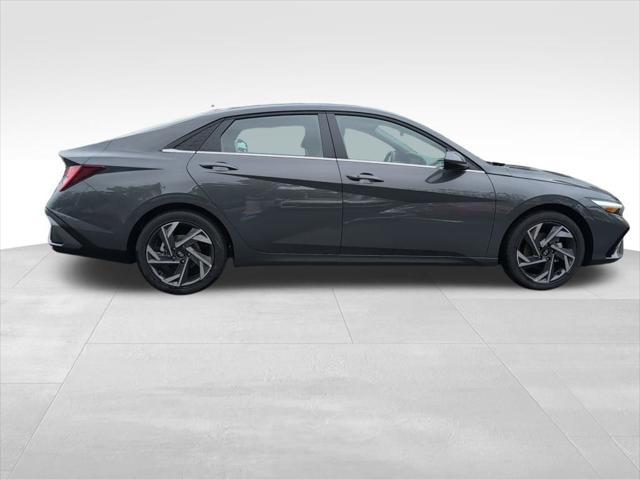 new 2025 Hyundai Elantra car, priced at $25,432