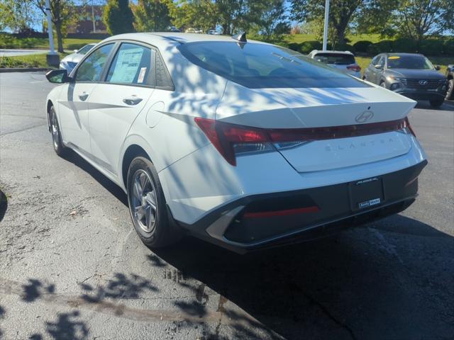 new 2024 Hyundai Elantra car, priced at $22,216