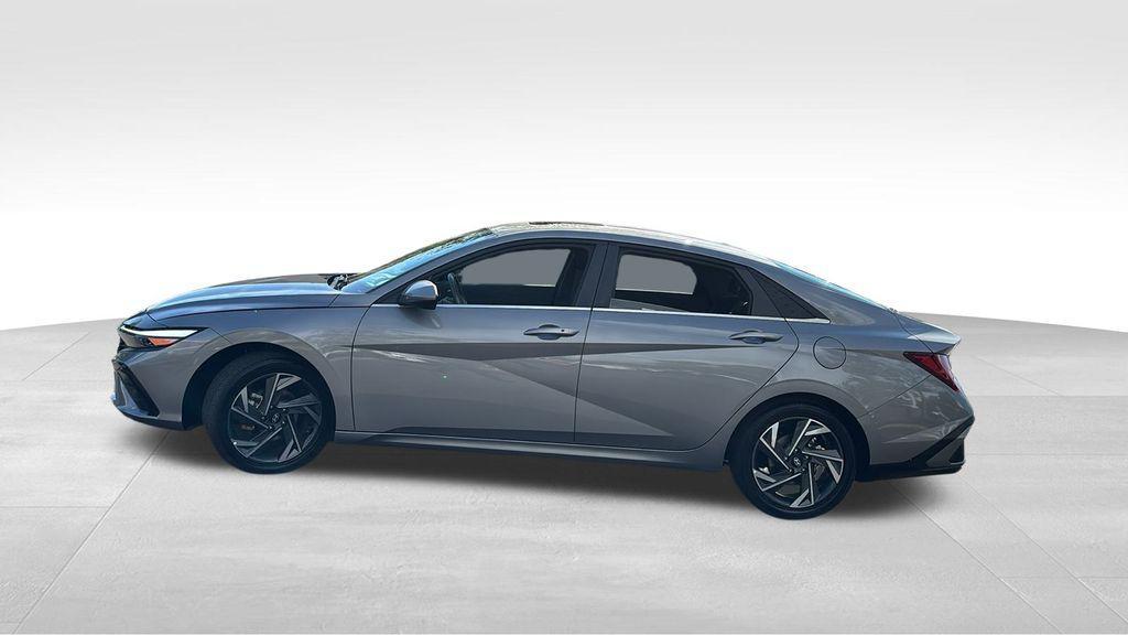 used 2024 Hyundai Elantra car, priced at $21,143