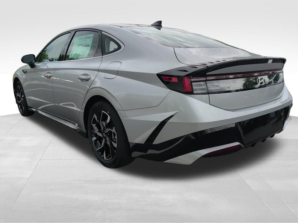 new 2025 Hyundai Sonata car, priced at $28,214