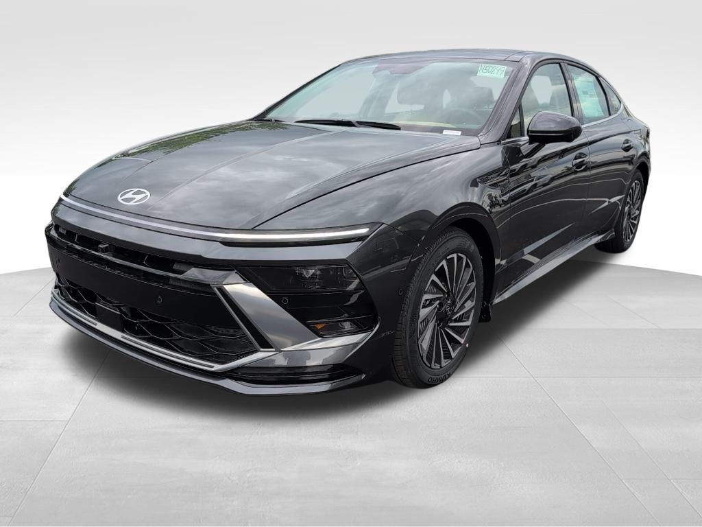 new 2025 Hyundai Sonata Hybrid car, priced at $36,260
