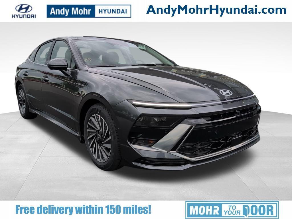 new 2025 Hyundai Sonata Hybrid car, priced at $36,760