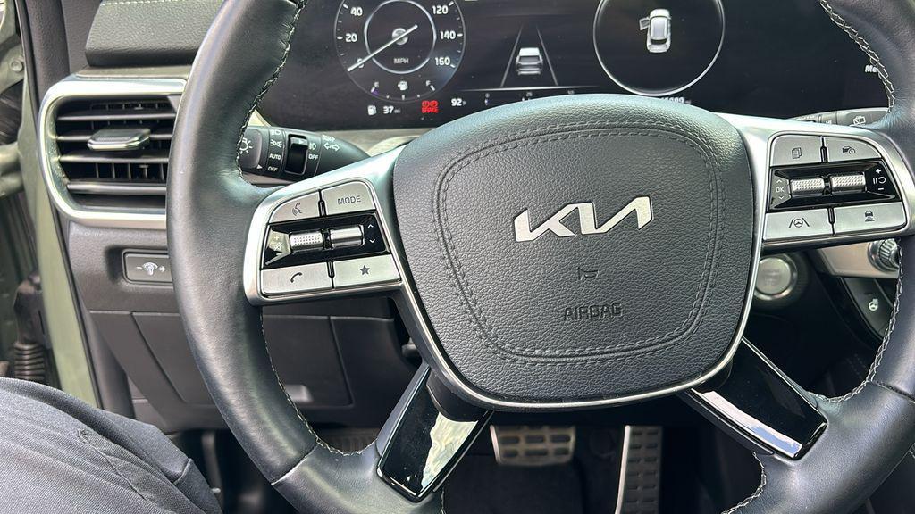 used 2023 Kia Telluride car, priced at $37,379