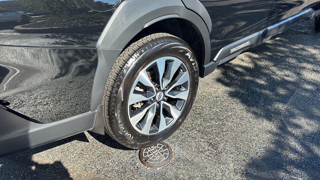 used 2025 Subaru Outback car, priced at $35,617