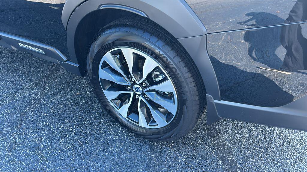 used 2025 Subaru Outback car, priced at $35,617