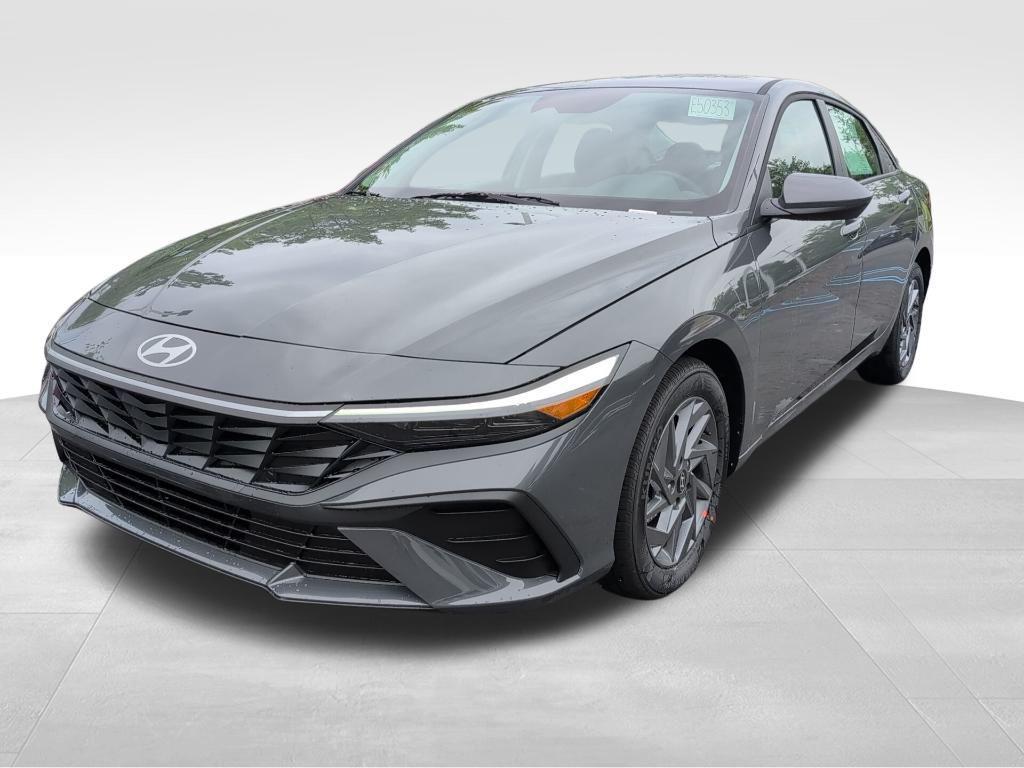 new 2025 Hyundai ELANTRA HEV car, priced at $23,678