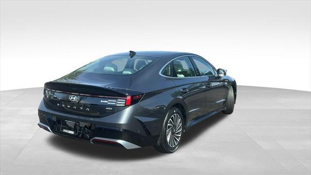 used 2024 Hyundai Sonata Hybrid car, priced at $32,764