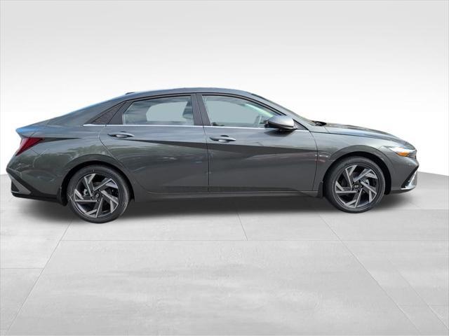 new 2025 Hyundai Elantra car, priced at $28,383