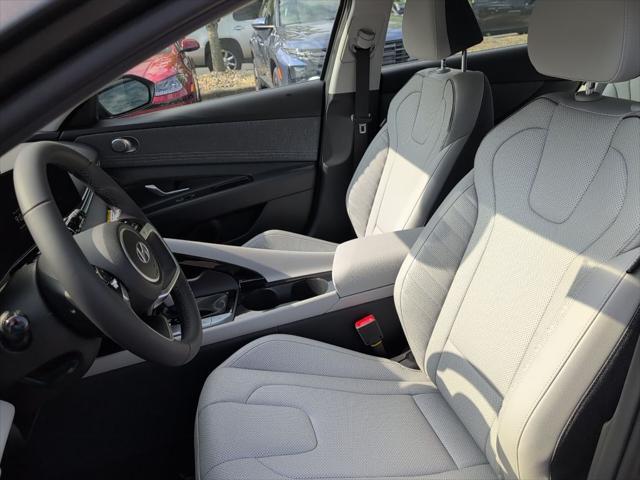 new 2025 Hyundai Elantra car, priced at $28,383