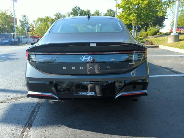 new 2024 Hyundai Sonata Hybrid car, priced at $37,711