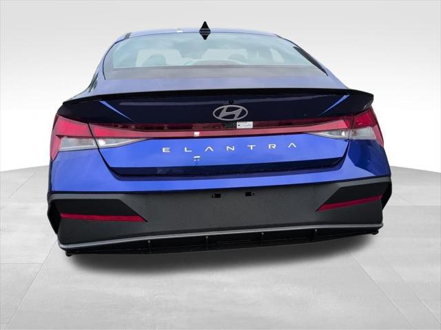 new 2025 Hyundai Elantra car, priced at $22,660