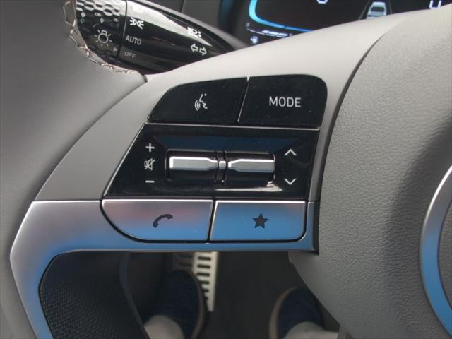 new 2025 Hyundai Elantra car, priced at $22,660