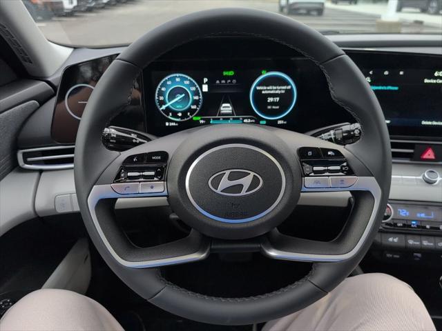 new 2025 Hyundai Elantra car, priced at $30,243