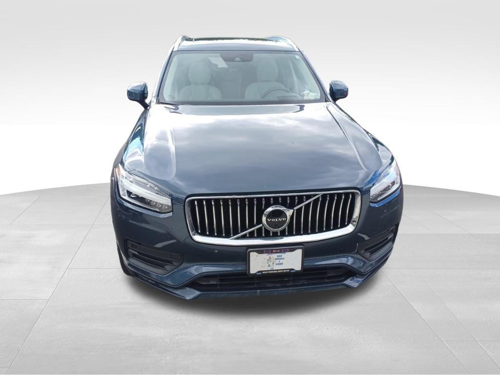 used 2022 Volvo XC90 car, priced at $35,992
