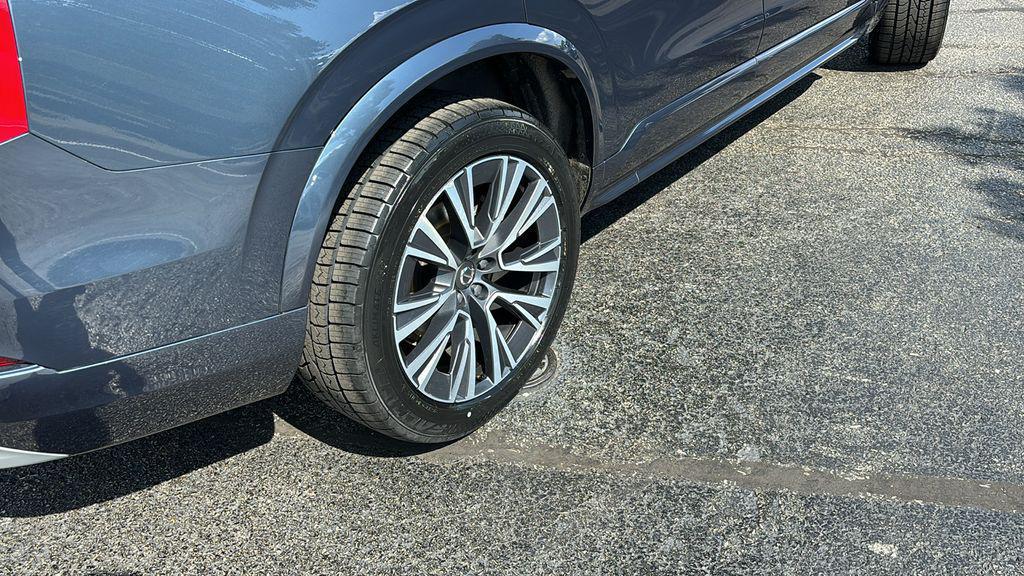 used 2022 Volvo XC90 car, priced at $34,109