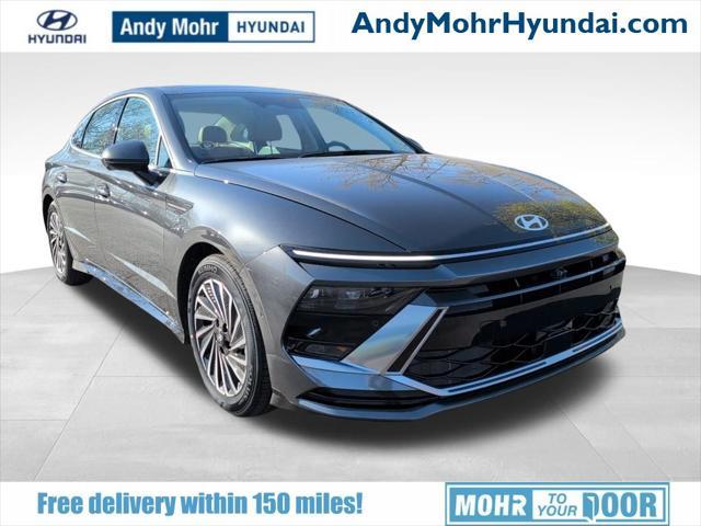 new 2025 Hyundai Sonata Hybrid car, priced at $37,277