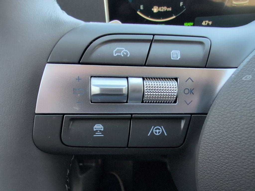 new 2025 Hyundai Sonata Hybrid car, priced at $33,360