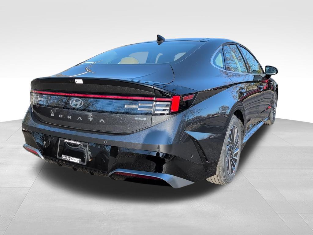new 2025 Hyundai Sonata Hybrid car, priced at $33,360