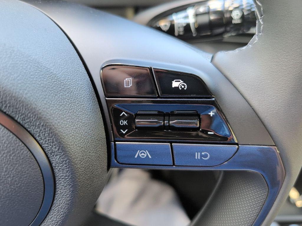 new 2025 Hyundai Elantra car, priced at $23,711