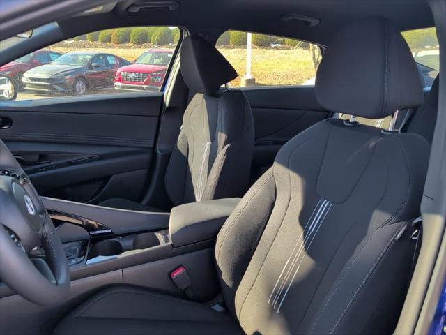new 2025 Hyundai Elantra car, priced at $27,393