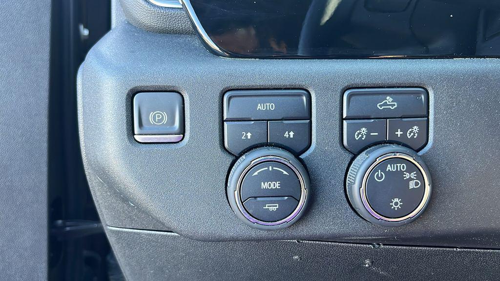 used 2023 Chevrolet Silverado 1500 car, priced at $36,284