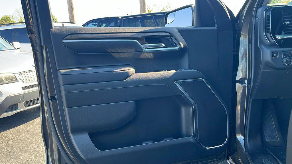 used 2023 Chevrolet Silverado 1500 car, priced at $36,284