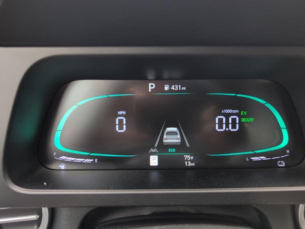 new 2025 Hyundai ELANTRA HEV car, priced at $23,678