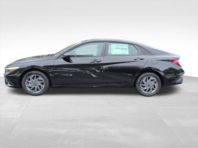 new 2025 Hyundai ELANTRA HEV car, priced at $23,928