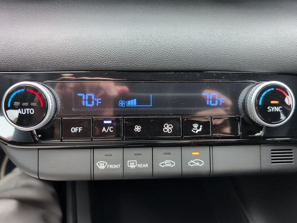 new 2025 Hyundai ELANTRA HEV car, priced at $23,678