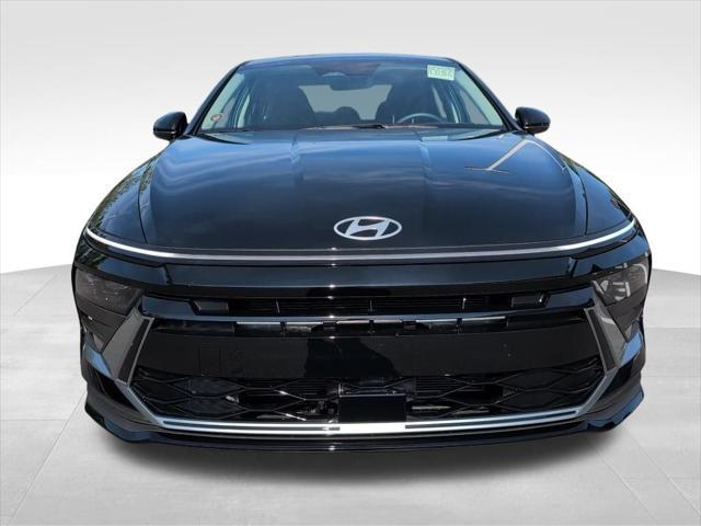 new 2025 Hyundai Sonata car, priced at $26,205