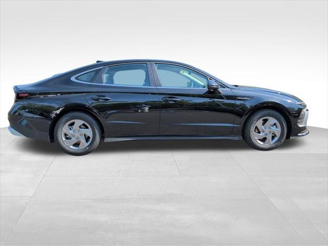 new 2025 Hyundai Sonata car, priced at $26,205
