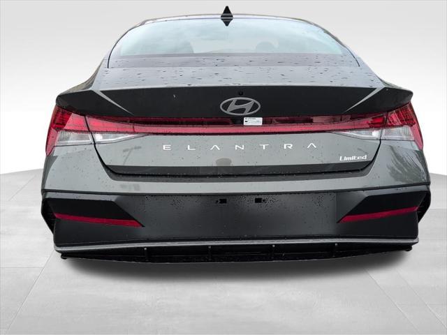 new 2025 Hyundai Elantra car, priced at $26,044
