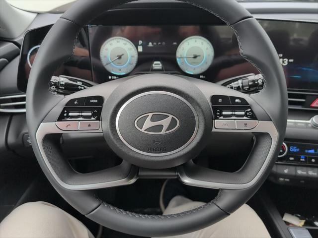 new 2025 Hyundai Elantra car, priced at $26,044