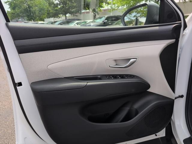new 2025 Hyundai Tucson car, priced at $34,205