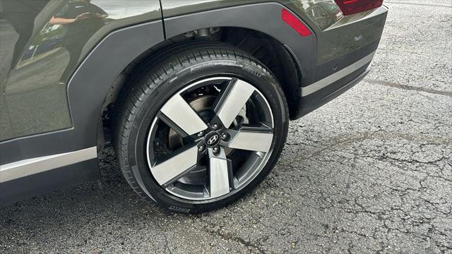 used 2024 Hyundai Santa Fe car, priced at $37,341