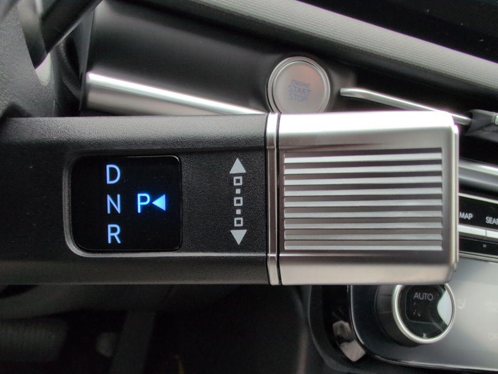 new 2025 Hyundai TUCSON Hybrid car, priced at $34,876