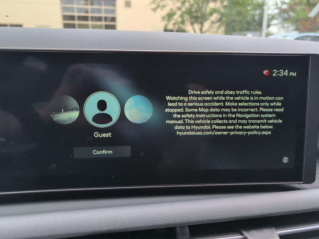 new 2025 Hyundai TUCSON Hybrid car, priced at $34,876