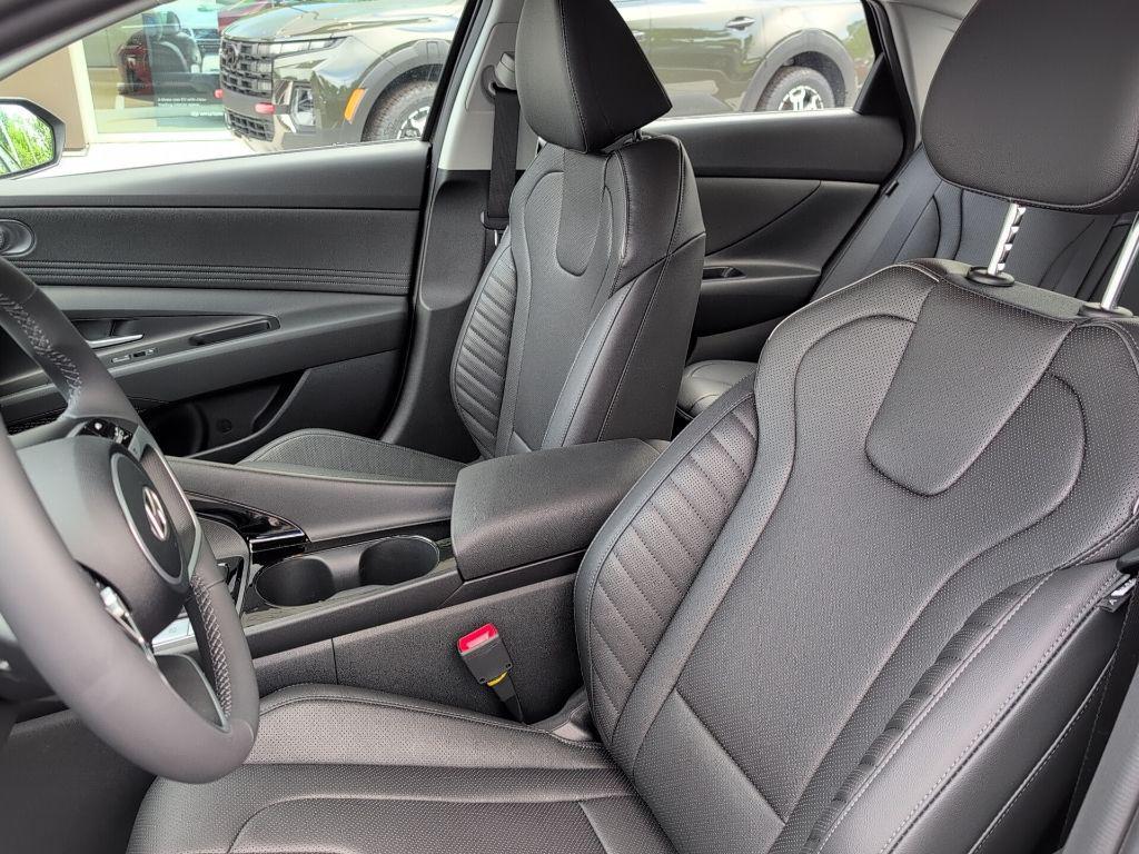 new 2025 Hyundai Elantra car, priced at $26,810