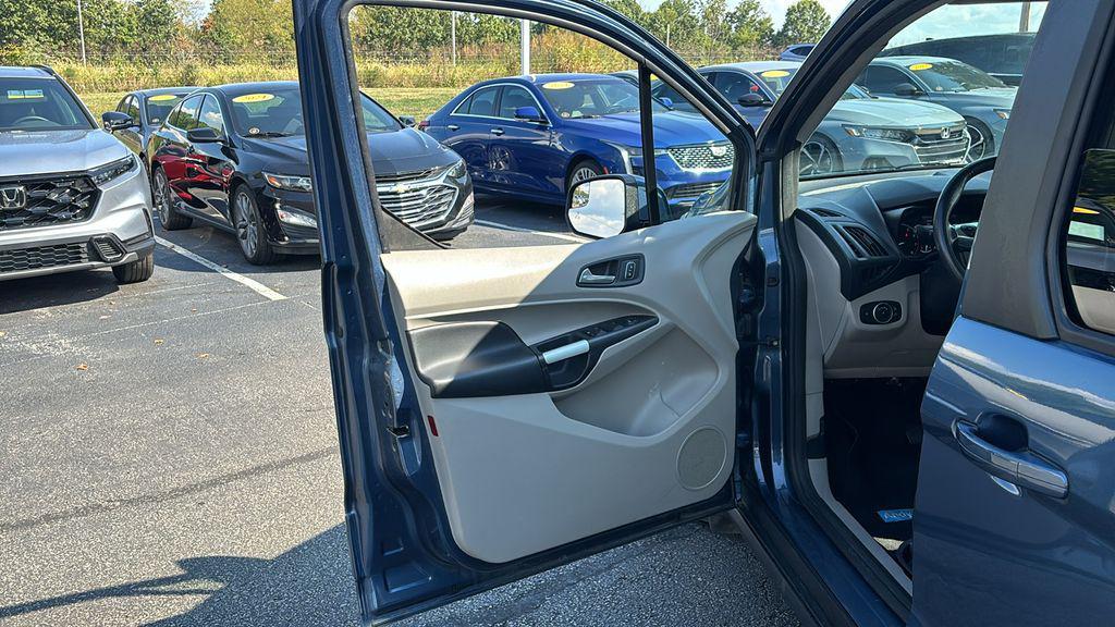 used 2019 Ford Transit Connect car, priced at $17,816