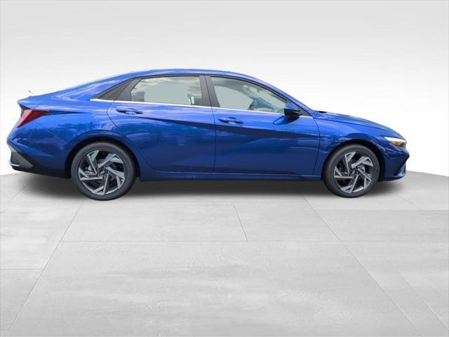 new 2025 Hyundai Elantra car, priced at $25,132
