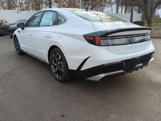 new 2024 Hyundai Sonata car, priced at $28,185