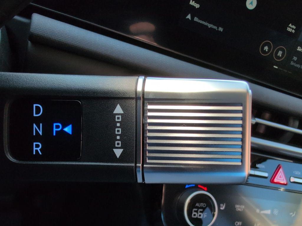 new 2025 Hyundai TUCSON Hybrid car, priced at $35,566