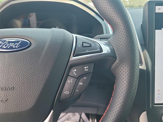 used 2024 Ford Edge car, priced at $36,312
