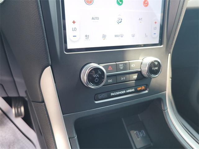 used 2024 Ford Edge car, priced at $36,312