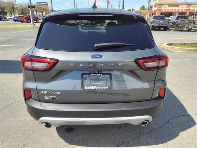 new 2025 Ford Escape car, priced at $25,566