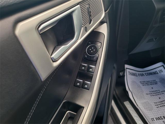 used 2024 Ford Explorer car, priced at $31,910